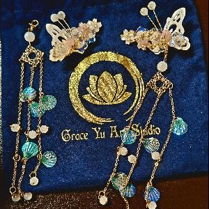 2 Styles Butterfly Hairclips